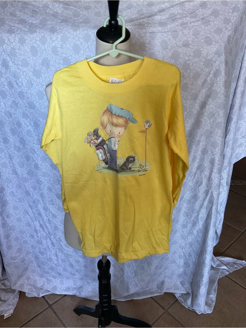 Vintage Kids Long-Sleeve Top with Cute Golfer Graphic
